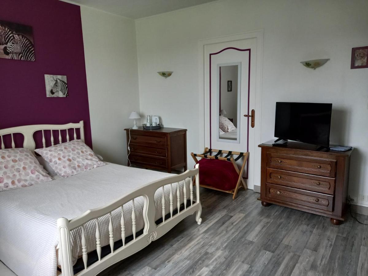 Le Logis De L'Etore Saint-Jean-dʼAngély 外观 照片